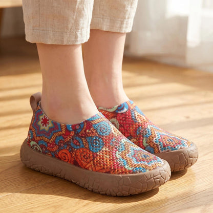 2026 New-style slip-on printed canvas casual shoes